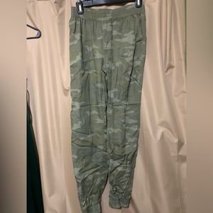 Camo cargos